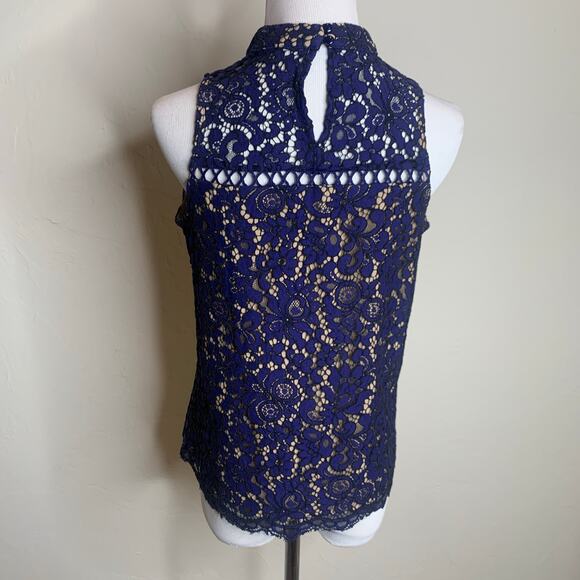 Aqua Navy Blue Lace Sleeveless Blouse Sz Medium - Picture 2 of 7